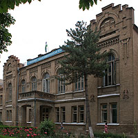Женская гимназия (ныне - Самаркандский Университет)